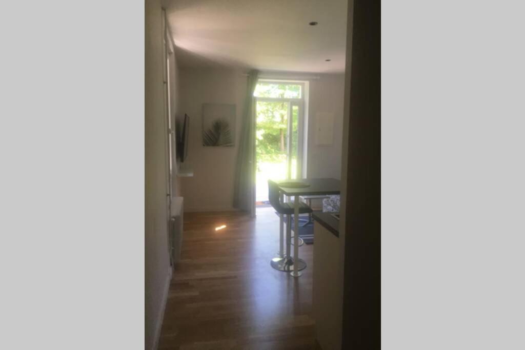 Appartabassens Apartment Bassens  Ngoại thất bức ảnh