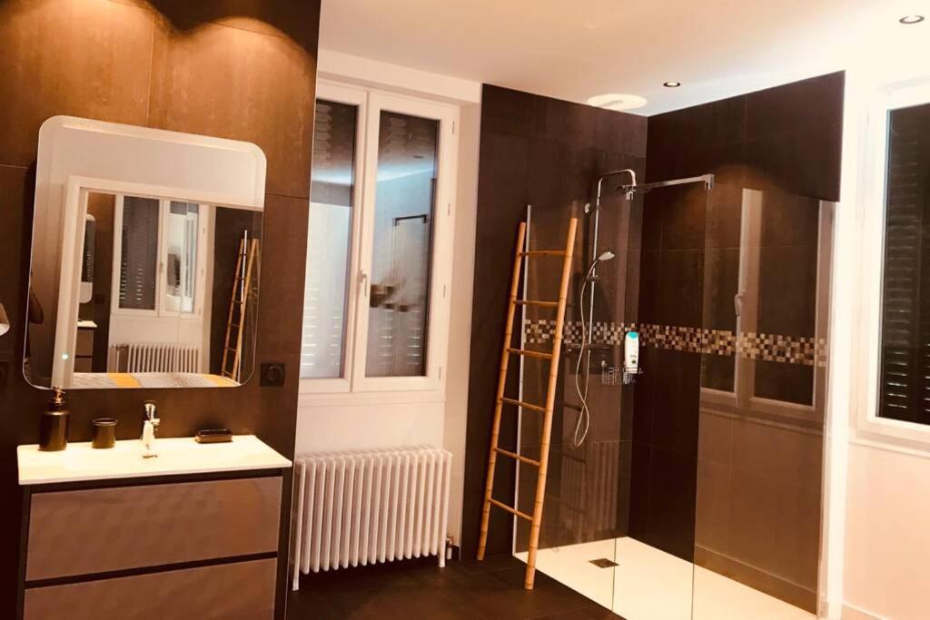 Appartabassens Apartment Bassens  Ngoại thất bức ảnh